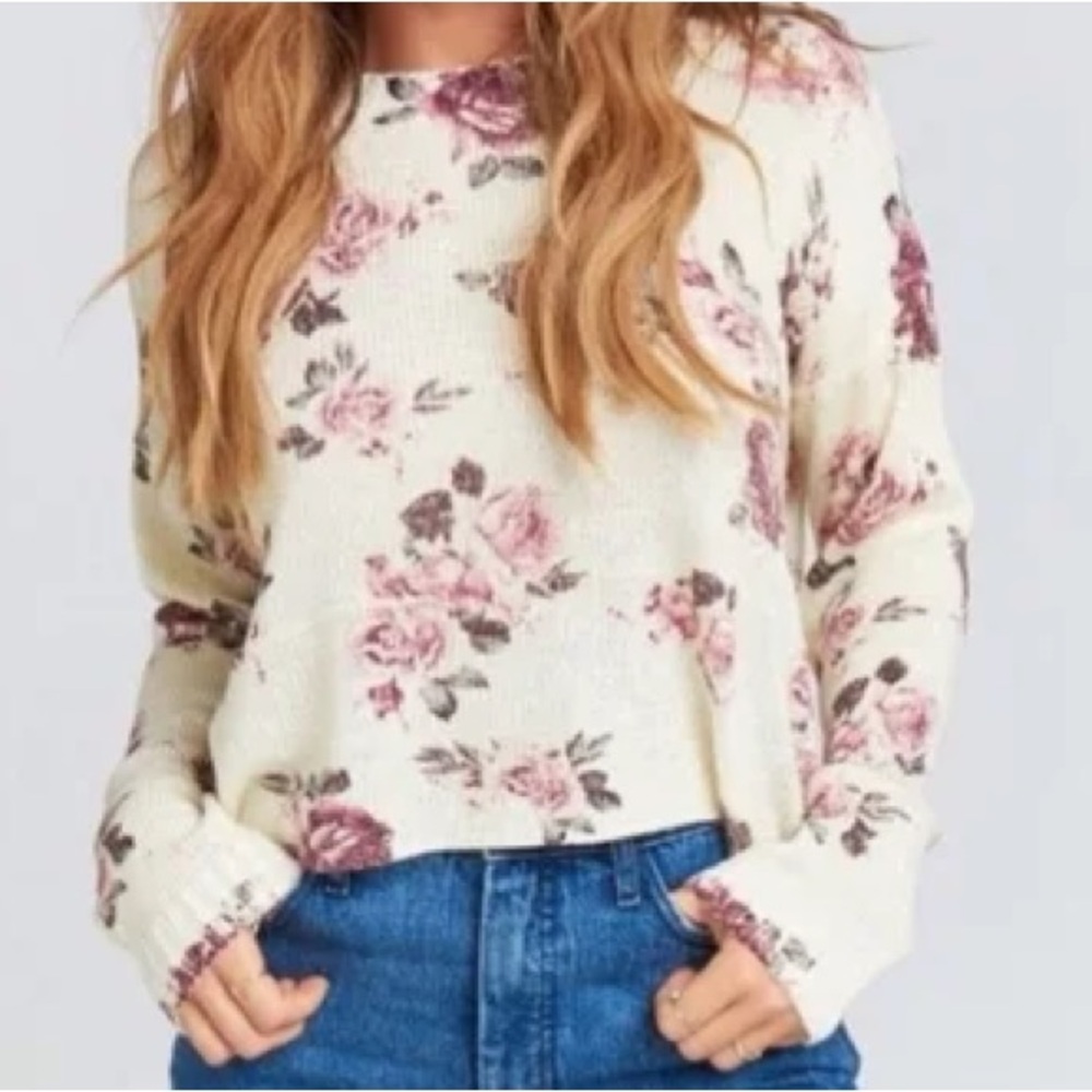 Show me your mumu floral crop sweater